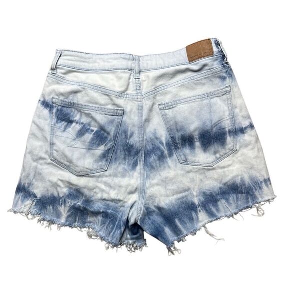 American Eagle Tie-Dye Denim Highest Rise Mom Short Size 6 - Picture 2 of 3
